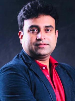 Dr. Asim Chandra Ghosh
  - অর্থোপেডিকস বিশেষজ্ঞ ও ট্রমা সার্জন