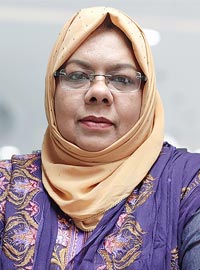 Dr. Farzana Sharmin Bithi
  - গাইনি, প্রসূতি বিশেষজ্ঞ ও ল্যাপারোস্কোপিক সার্জন