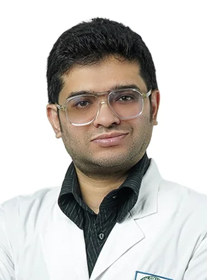 Dr. Mostafa Mamoon Warid
  - হেপাটোবিলিয়ারি, প্যানক্রিয়াটিক ও লিভার ট্রান্সপ্লান্ট সার্জন