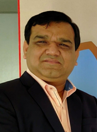 Dr. Shayamal Kumar Sarkar
  - নিউরো-অফথালমোলজিস্ট ও চক্ষু সার্জন (চোখ ও স্নায়ুজনিত দৃষ্টিশক্তি সমস্যার বিশেষজ্ঞ)