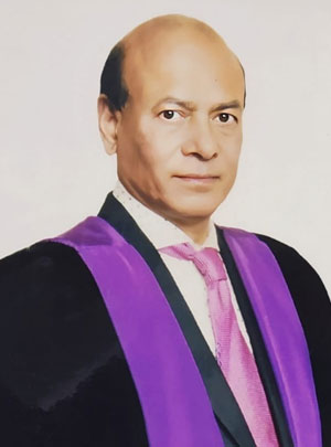 Prof. Dr. Md. Sahabuddin Khan
  - মেডিসিন ও হৃদরোগ (কার্ডিওলজি) বিশেষজ্ঞ